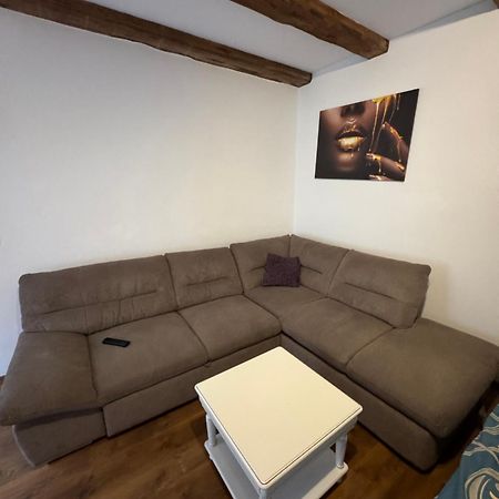 Appartamento Sunrise Castelului Braşov Esterno foto